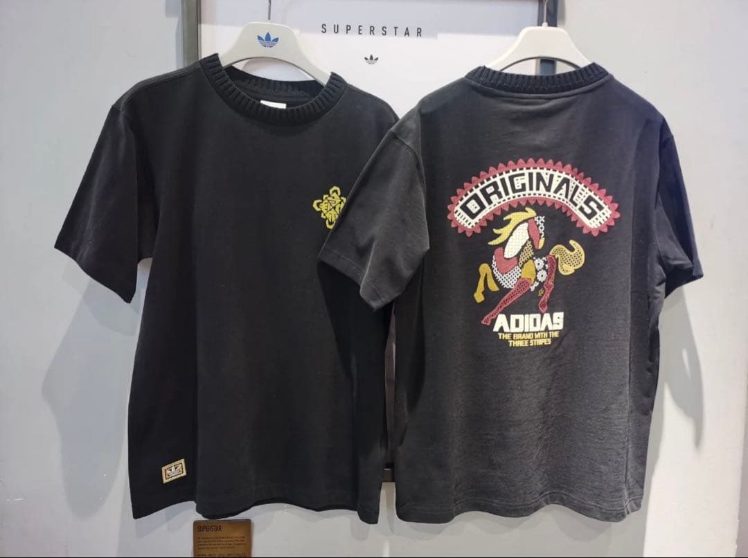 新品XS Adidas FW25 CNY 馬年限定 半袖Tシャツ KT0714 - メルカリ