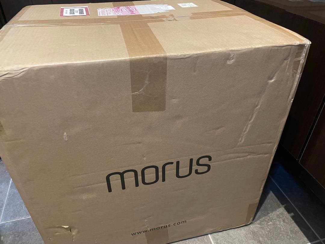 morus 小型乾燥機 服のシワは少なくタオルをふっくら仕上げる 超小型乾燥機「Morus Zero