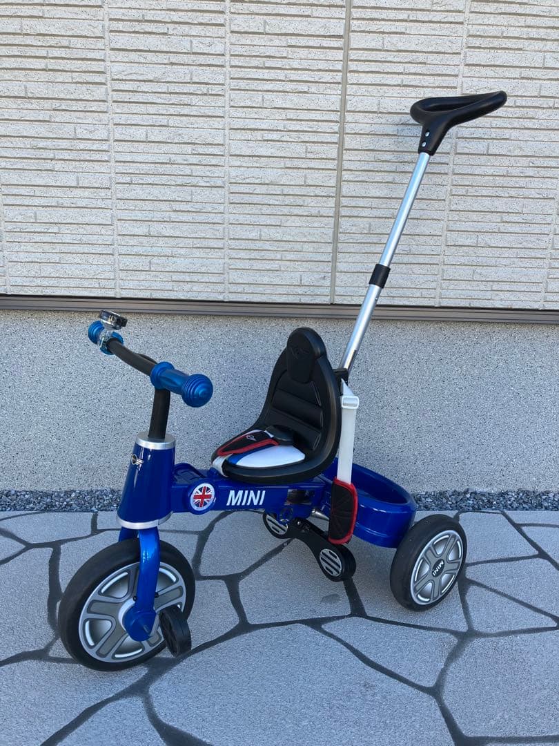 MINIミニクーパー三輪車 青　舵取りバー付 楽天市場】三輪車 MINI ミニ 舵取り三輪車 スマートバー付き