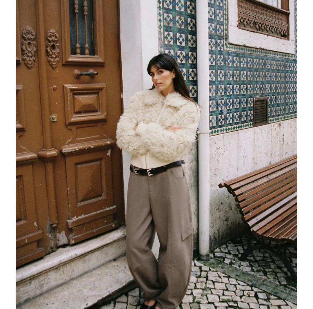 完売品⭐︎ZARA フェイクファーボンバージャケット M エクリュ - メルカリ