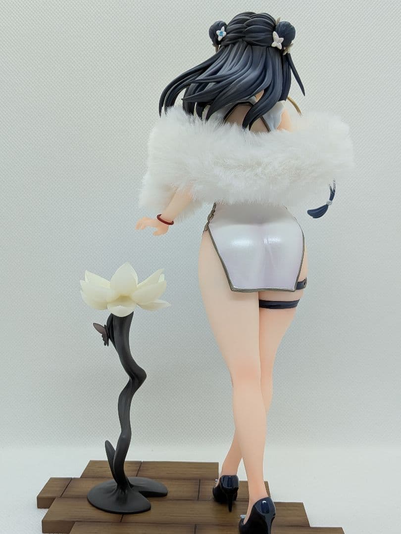 グリッドマン ユニバース 宝多六花 フィギュア チャイナドレスver APEX