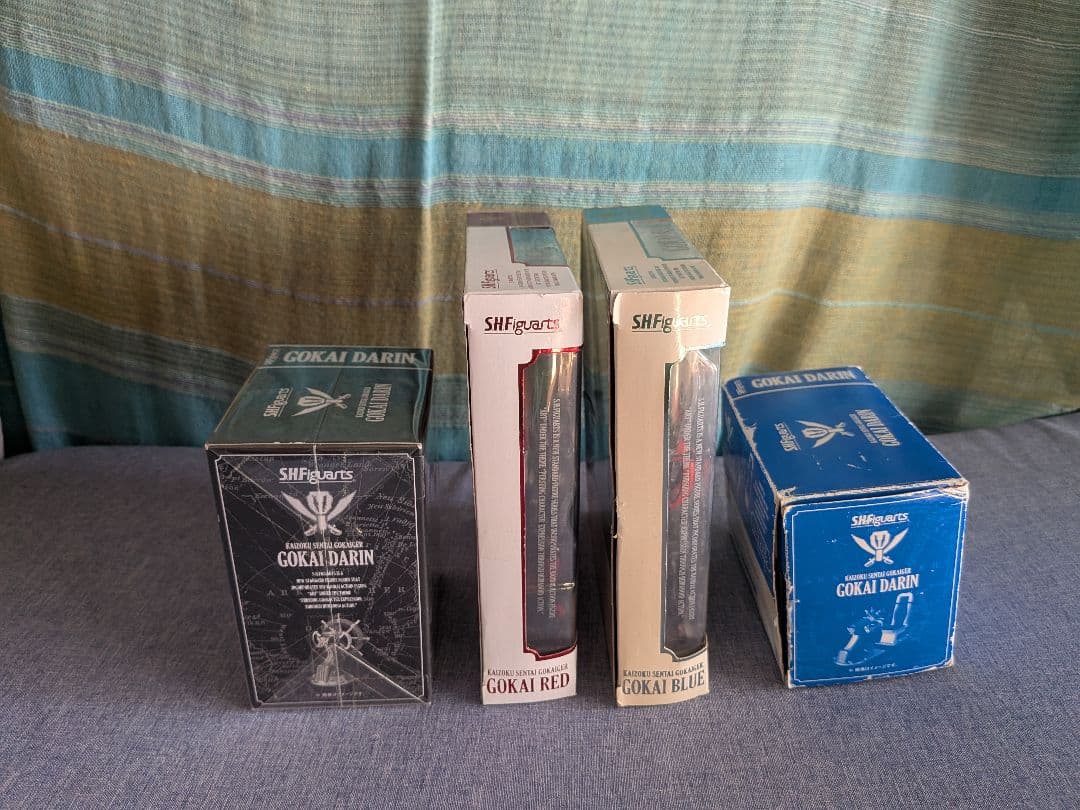 S.H.Figuartsゴーカイジャー レッド·ブルー 初回限定2個付きセット