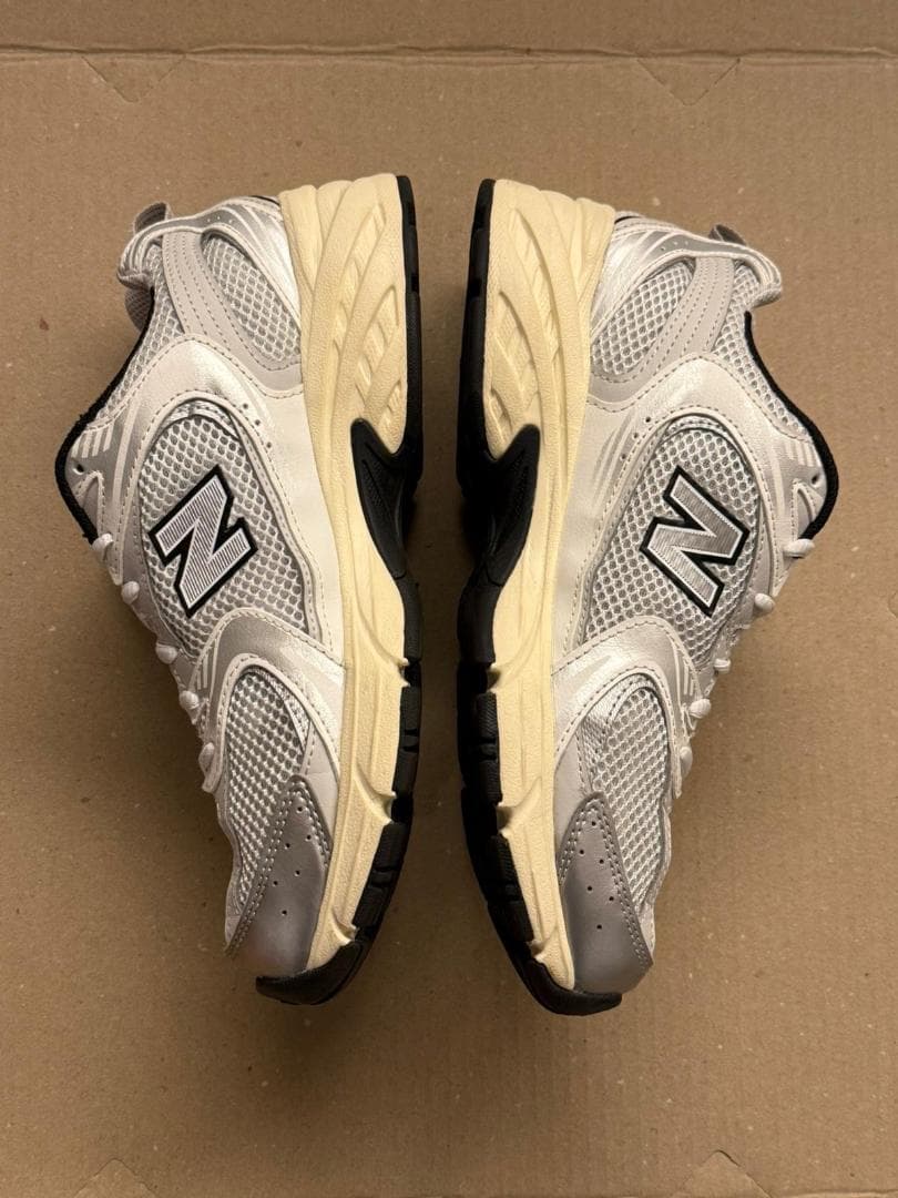 New Balance MR530TA シルバー 24.5cm