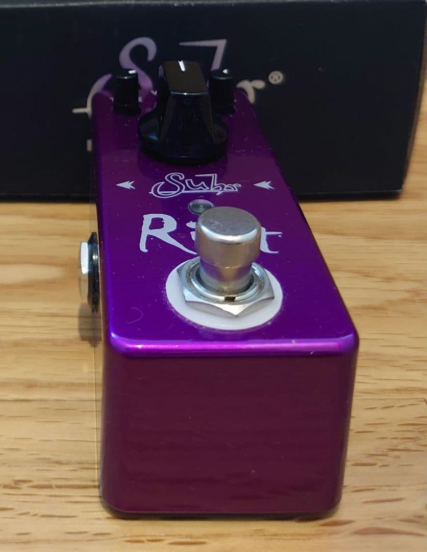 Suhr Riot mini エフェクター