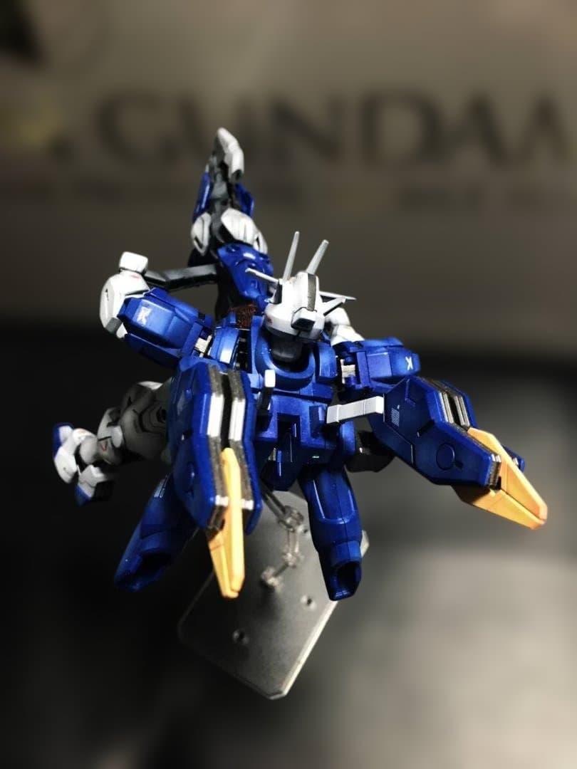 水星の魔女　HG 1/144 エアリアルリビルド　グラデーション全塗装完成品