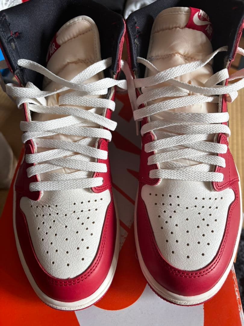 Nike Air Jordan 1 Lost & Found/Chicago - メルカリ