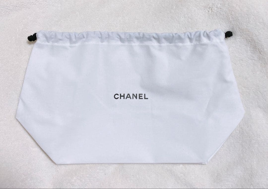 シャネル 巾着袋 保存袋 ポーチ 大 - メルカリ