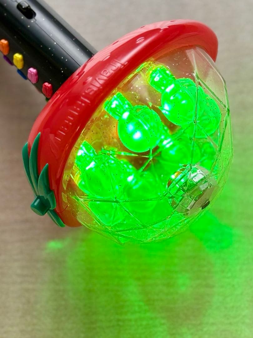 Travis Japan 2026 's travelers ペンライト2本 - メルカリ