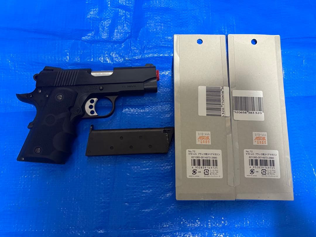 【東京マルイ】V10 ウルトラコンパクト ブラック＋スペアマガジン2本