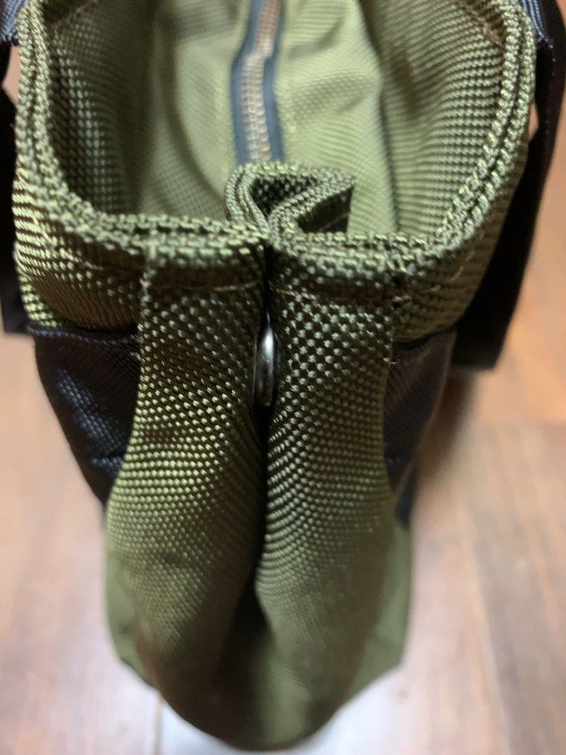 本日限り限定値下げ中！ 【美品】カワニシカバン セイフビー カーキ