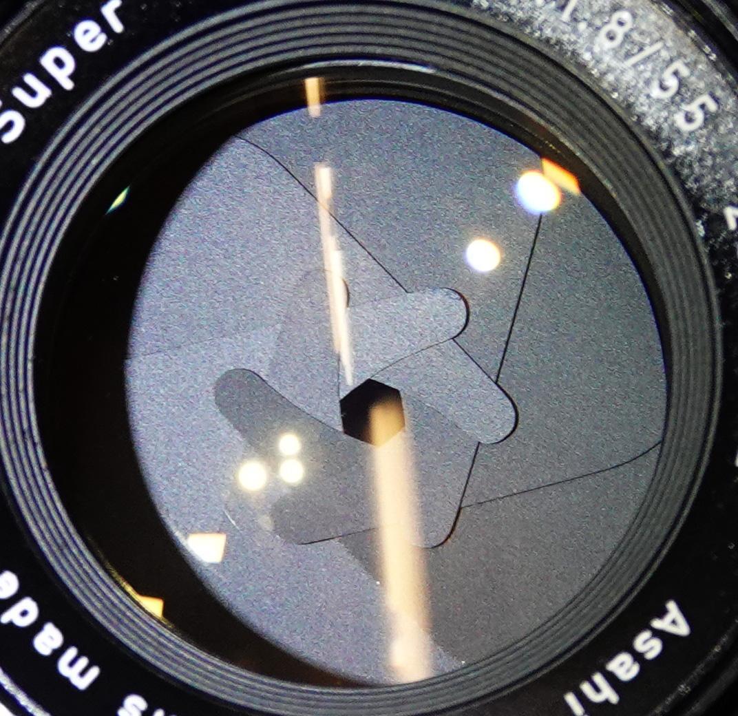 2804772　極上美品＆フレア後期型Super-Takumar　F1.8/55