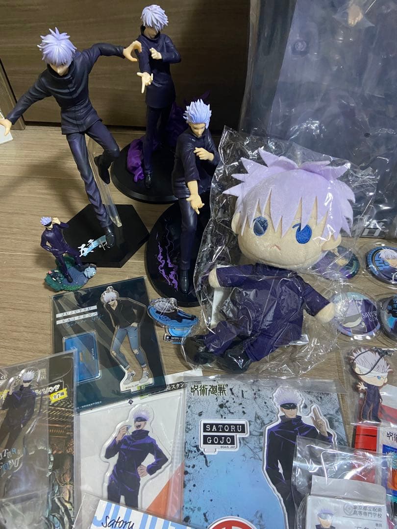 呪術廻戦　五条悟　フィギュア　アクリルスタンド　コトブキヤ　缶バッジ　大量