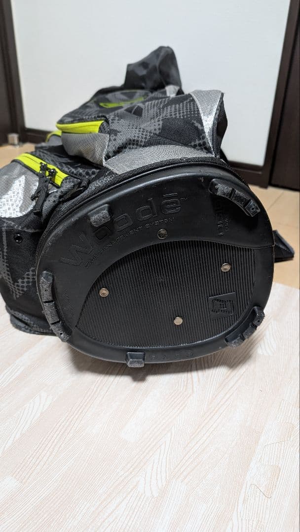 OGIO キャディバッグ・ゴルフバッグ ブラック グレー ライムの通販はau