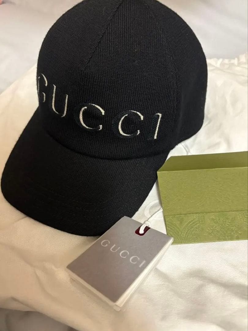 GUCCI ブラック ベースボールキャップ　Mサイズ GUCCI（グッチ） （未使用保管品）グッチ ベースボール キャップ 帽子