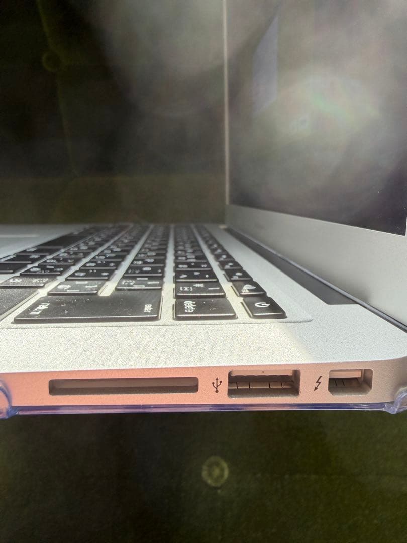 MacBook Air 13インチ 美品／純正DVDドライブ付／元箱あり - メルカリ