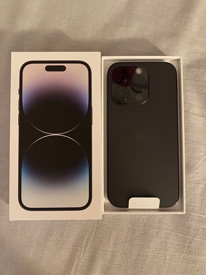 Apple iPhone 14 pro 128GB スペースブラック　ケース付き Amazon | 【整備済み品】 Apple iPhone 14 Pro 128GB スペースブラック