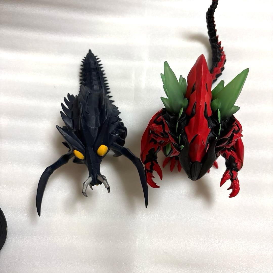 ウルトラ怪獣　アークベリアル　ハイパーゼットン　ギガント　ベリュドラ　ゴモラ