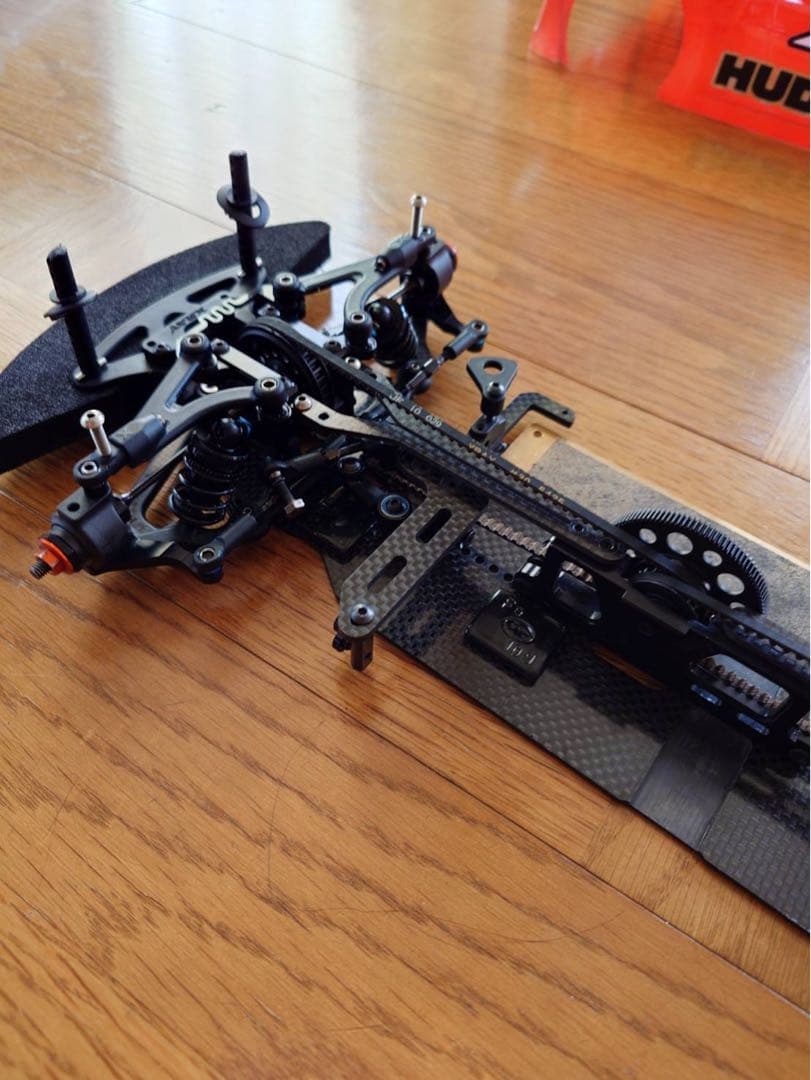 XRAY X4 2024 カーボン ボディ 新品タイヤ スペアパーツ