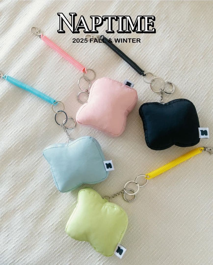 ナップタイム　naptime. Nissy 西島隆弘　クッションキーホルダー　黒