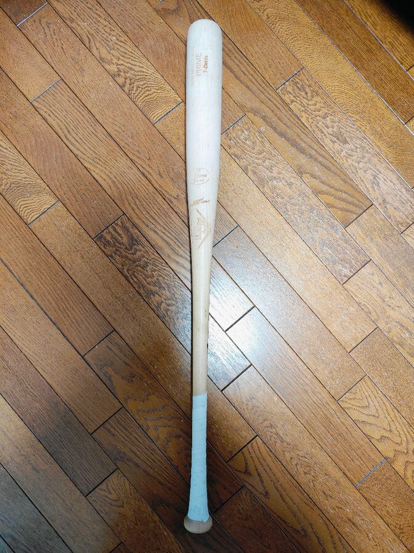 LouisvilleSlugger ルイスビルスラッガー 硬式 木製 バット fit=scale-down,w=1200