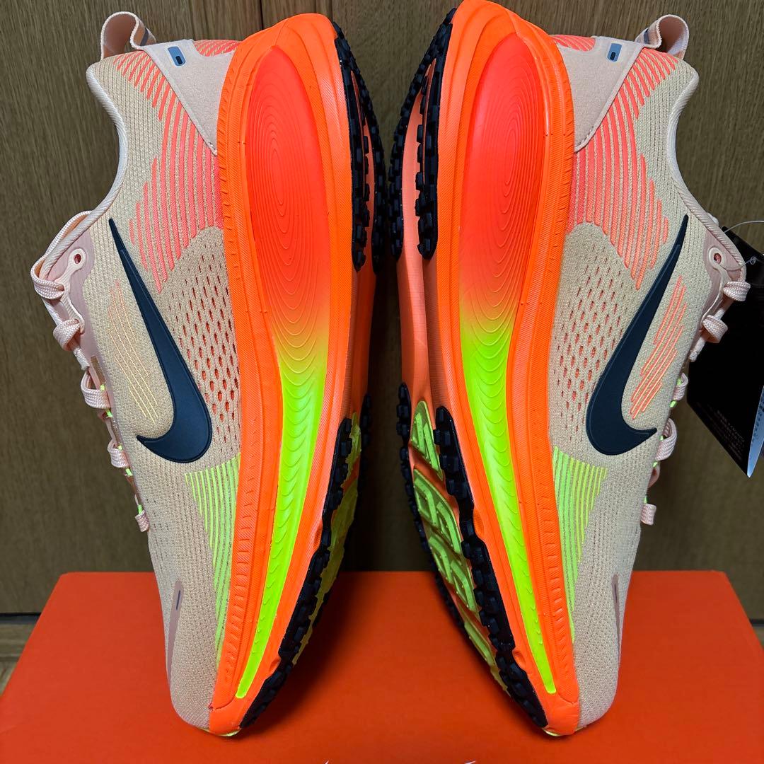 NIKE VOMERO18 26.5cm❣️