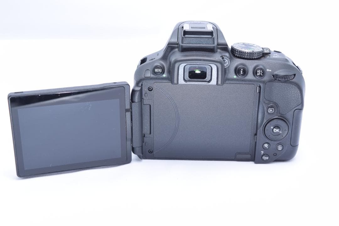 Nikon D5300 一眼レフカメラ シャッタ数約500回 おまけ多数 - メルカリ