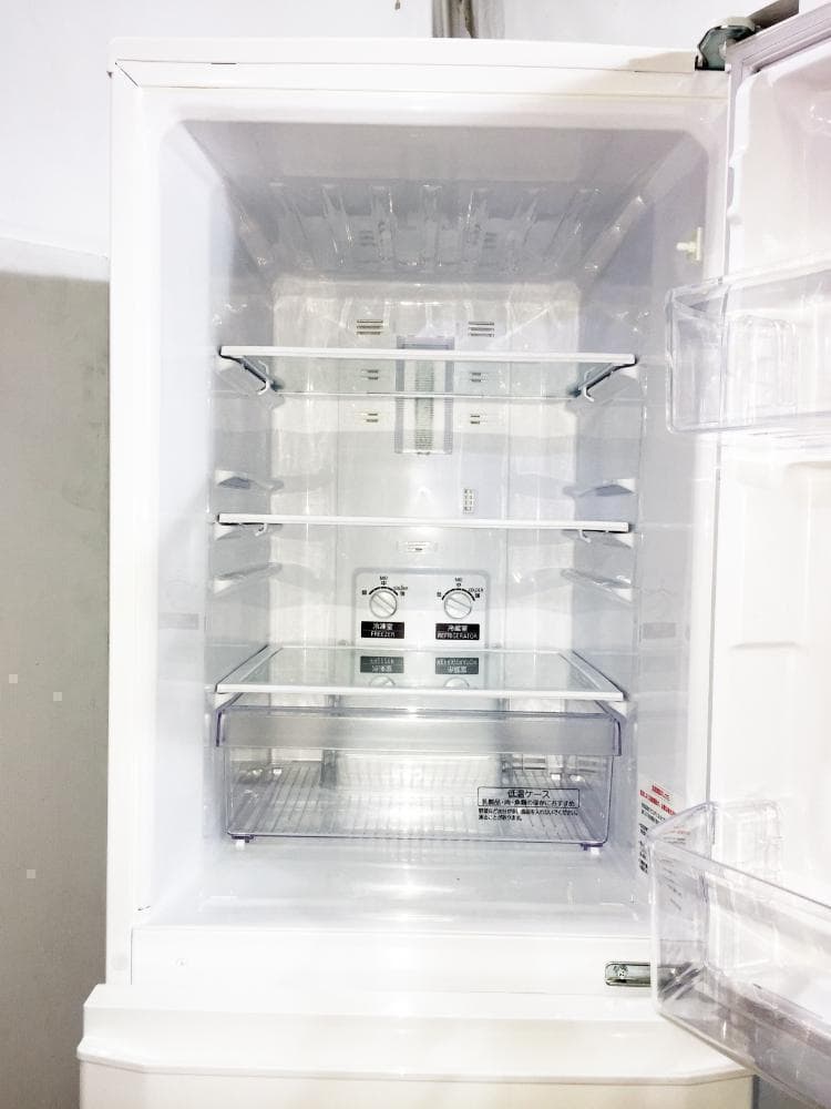 ☆2018☆美品 中古☆三菱 146L 冷蔵庫【MR-P15EC-KW】Q242 - メルカリ