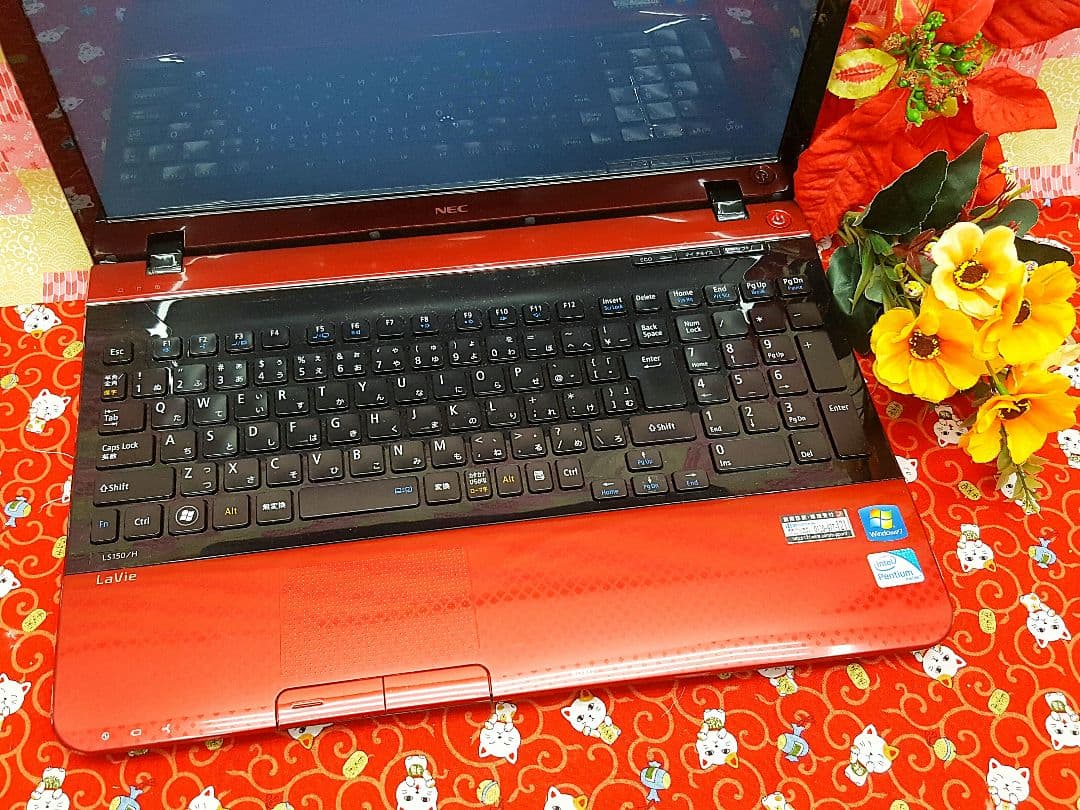 極上品♥大人気♥新品SSD256GB♥レッド色♥新型Win11搭載♥動画編集