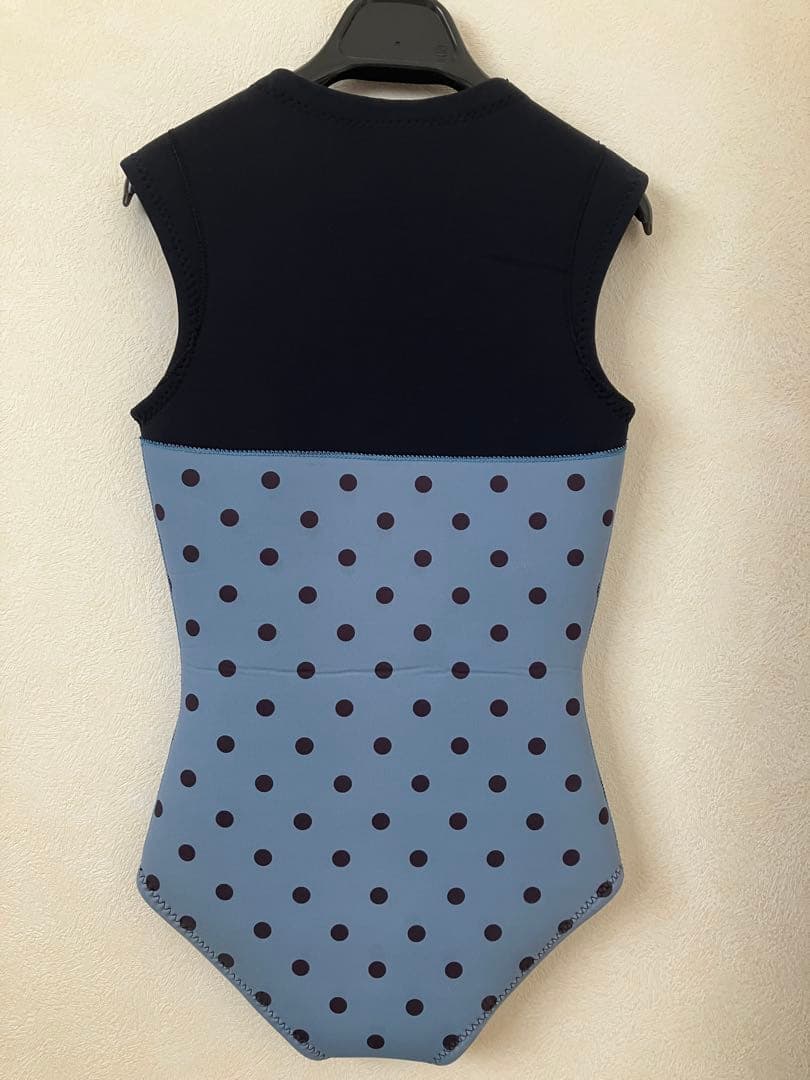 お値下げ 【Sea x me Wetsuits】 水玉ノスリーブ ショートジョン