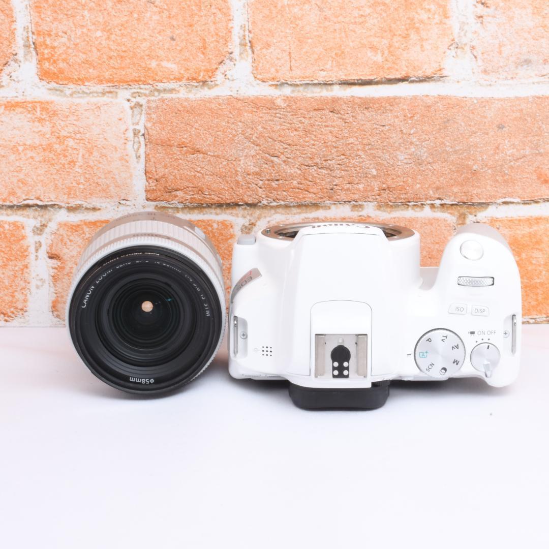 カメラ女子必見✨Wi-Fi機能✨Canon Kiss X10✨ホワイト - メルカリ