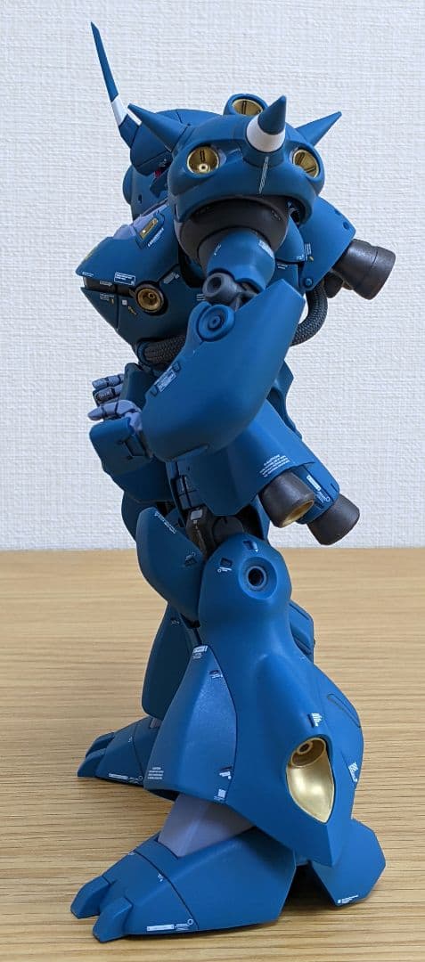 「さあ来い、戦い方を教えてやる」ガンプラ　完成品　1/100　MG　ケンプファー