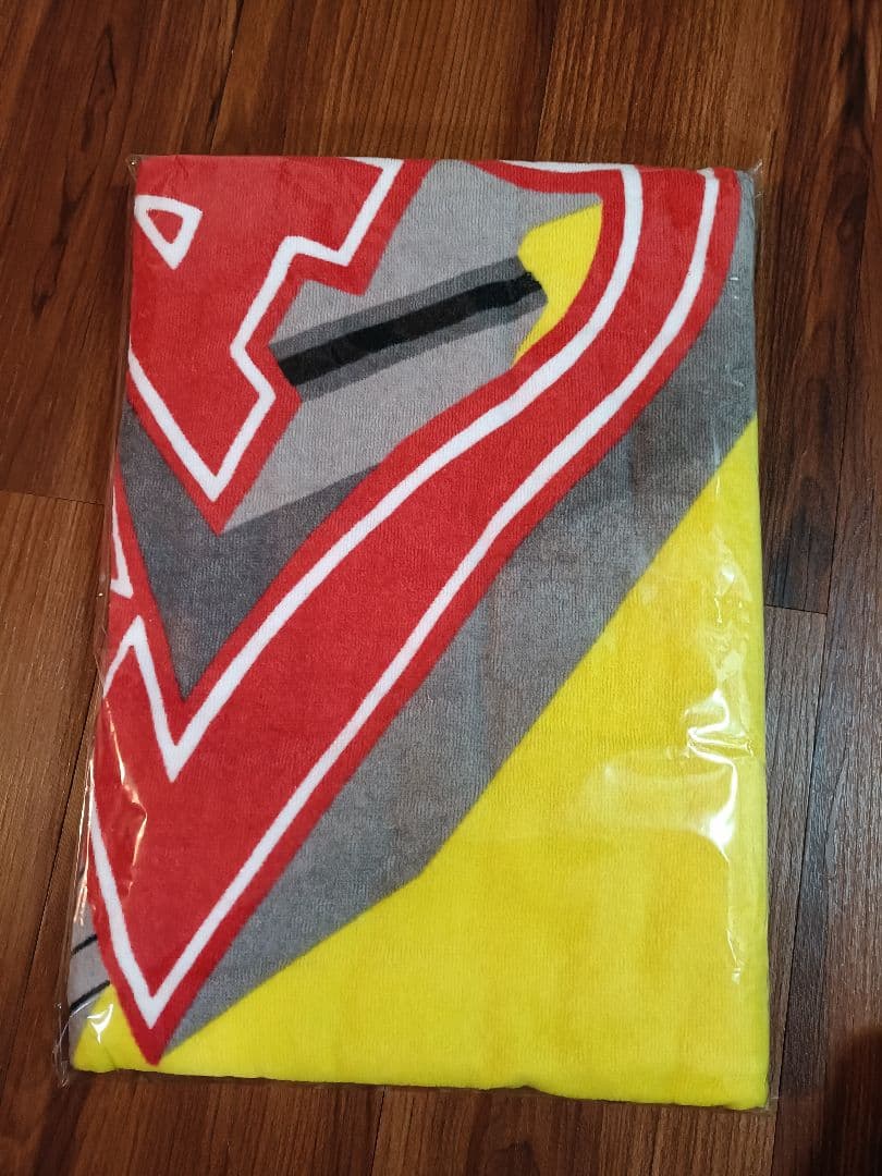 【新品未開封】矢沢永吉　スペシャルビーチタオル SBT 立体ロゴ　イエロー