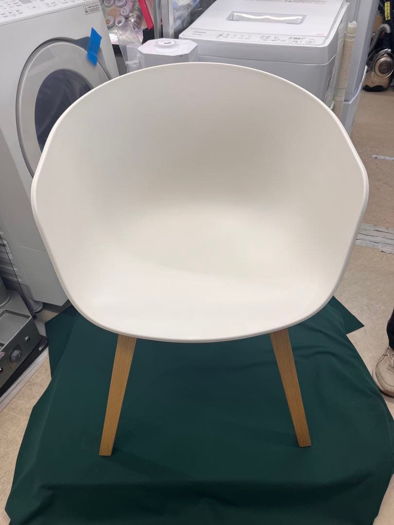 美品￼HAY ヘイ アバウト ア チェア ABOUT A AAC22 2.0 HAY ABOUT A CHAIR AAC22 2.0 / ヘイ アバウト ア チェア AAC22 2.0