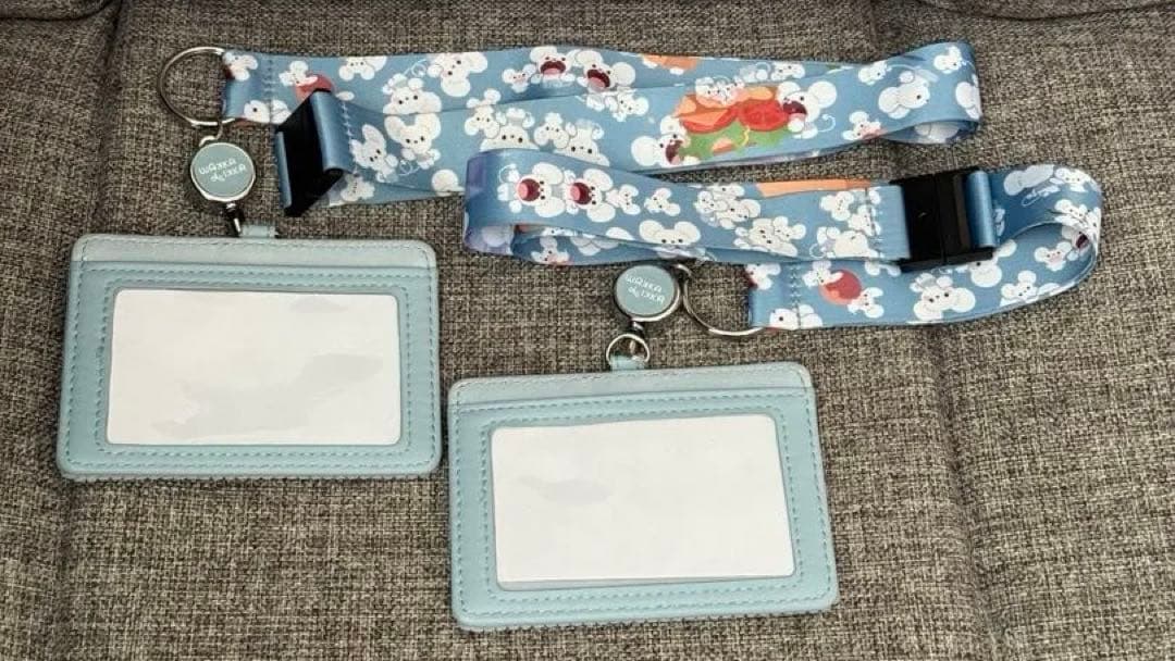 ワッカデイッカ IDカードケース 2点セット