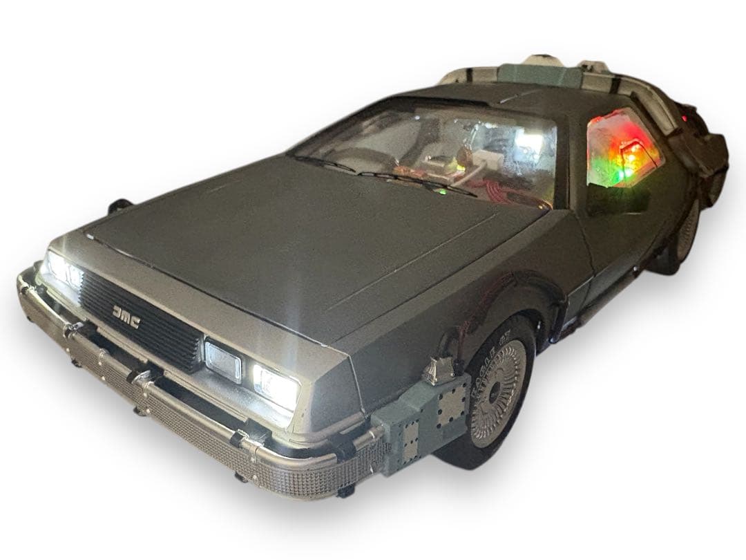 ☆美品　デロリアン　ホットウィール　特別版