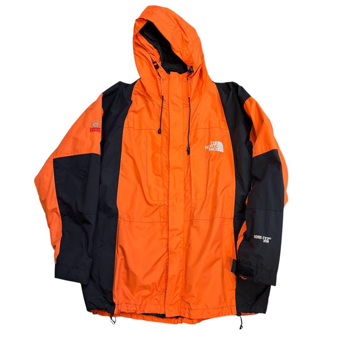 THE NORTH FACE マウンテンパーカー オレンジ/ブラック - メルカリ