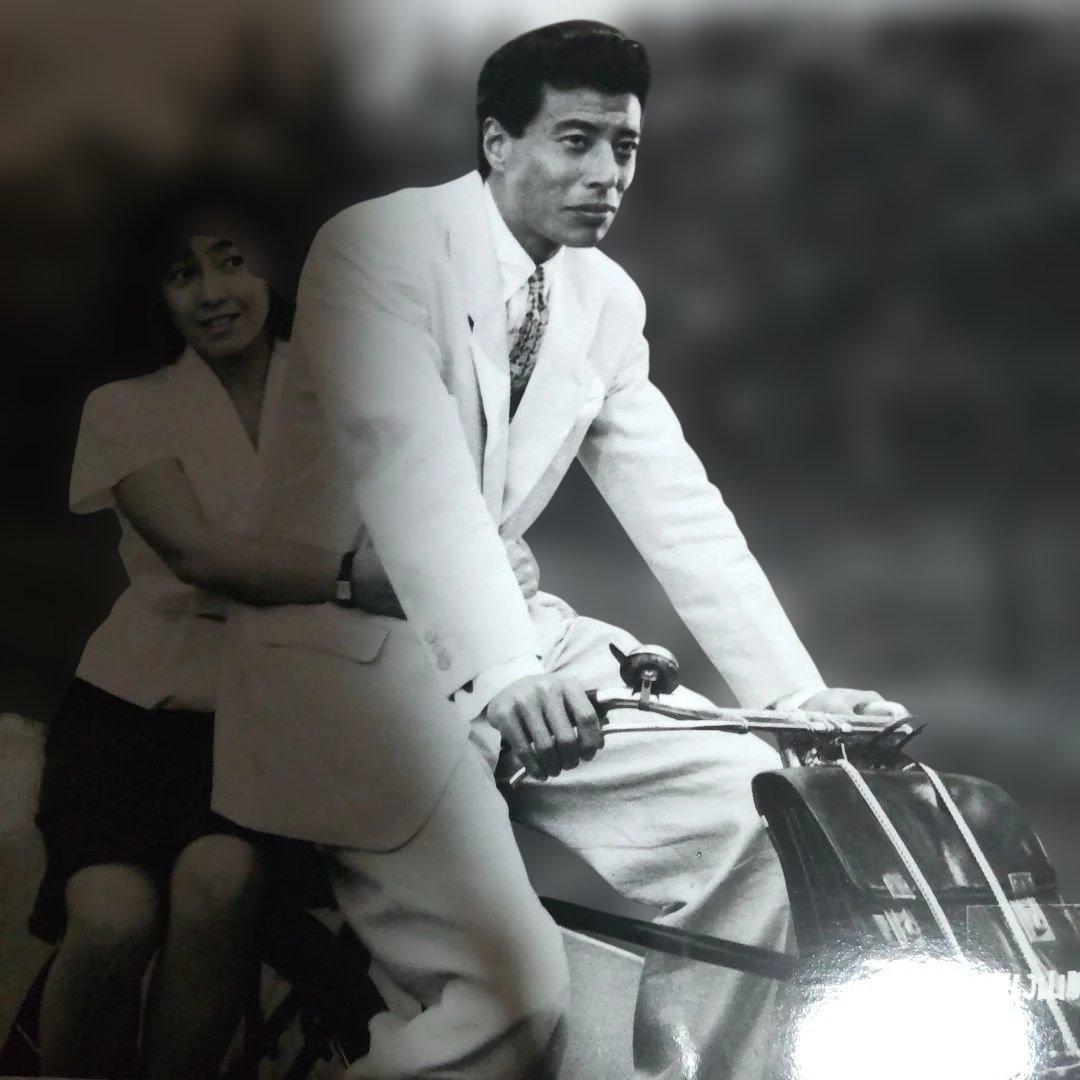 舘ひろし貴重サングラス - メルカリ