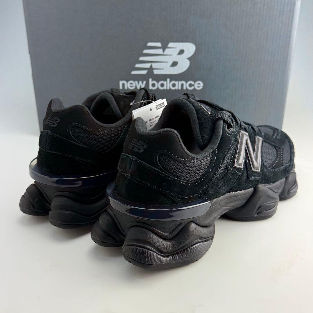 23.5cm ニューバランス 9060 \"トリプルブラック\" U9060BPM