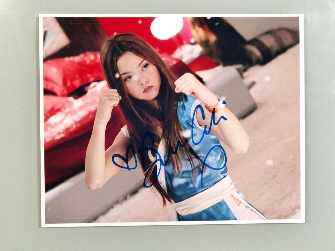 デヴォン青木直筆サイン入り超大型写真…ワイルドスピード… - メルカリ