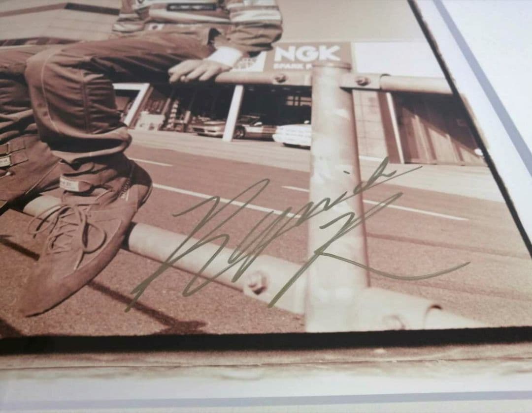 限定18部レーサー河村隆一シリアル直筆サイン入り額装Tourbillon山内順仁