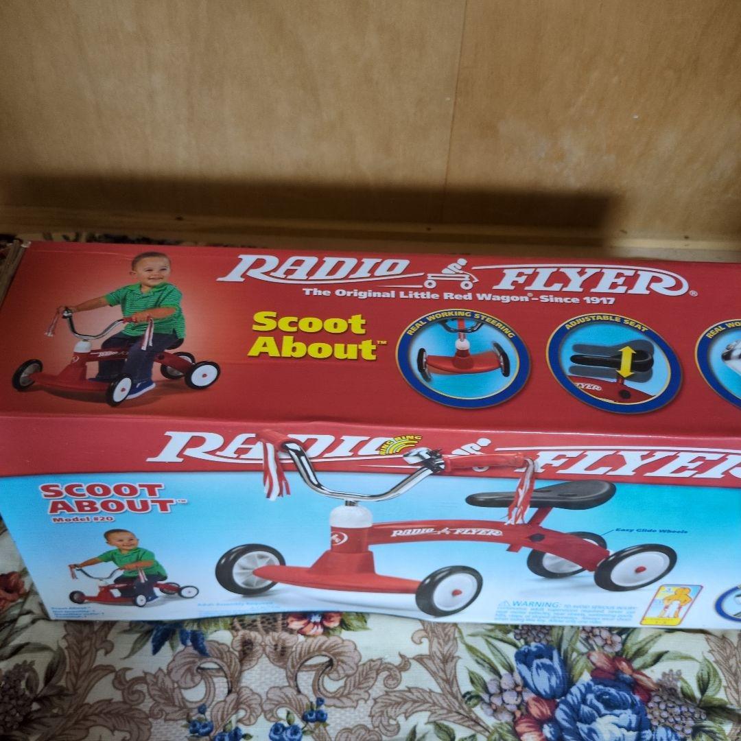 ♯２０ SCOOT　ABOUT４輪車