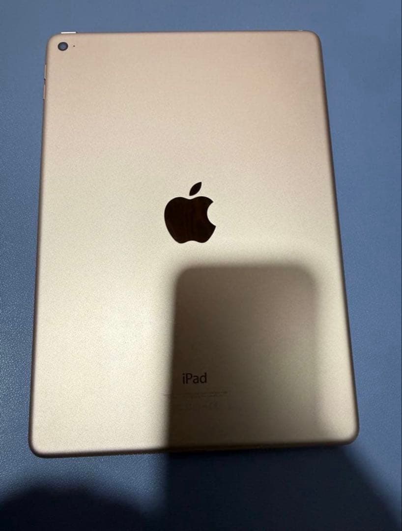 美品】iPad Air 2 128GB ゴールド - メルカリ
