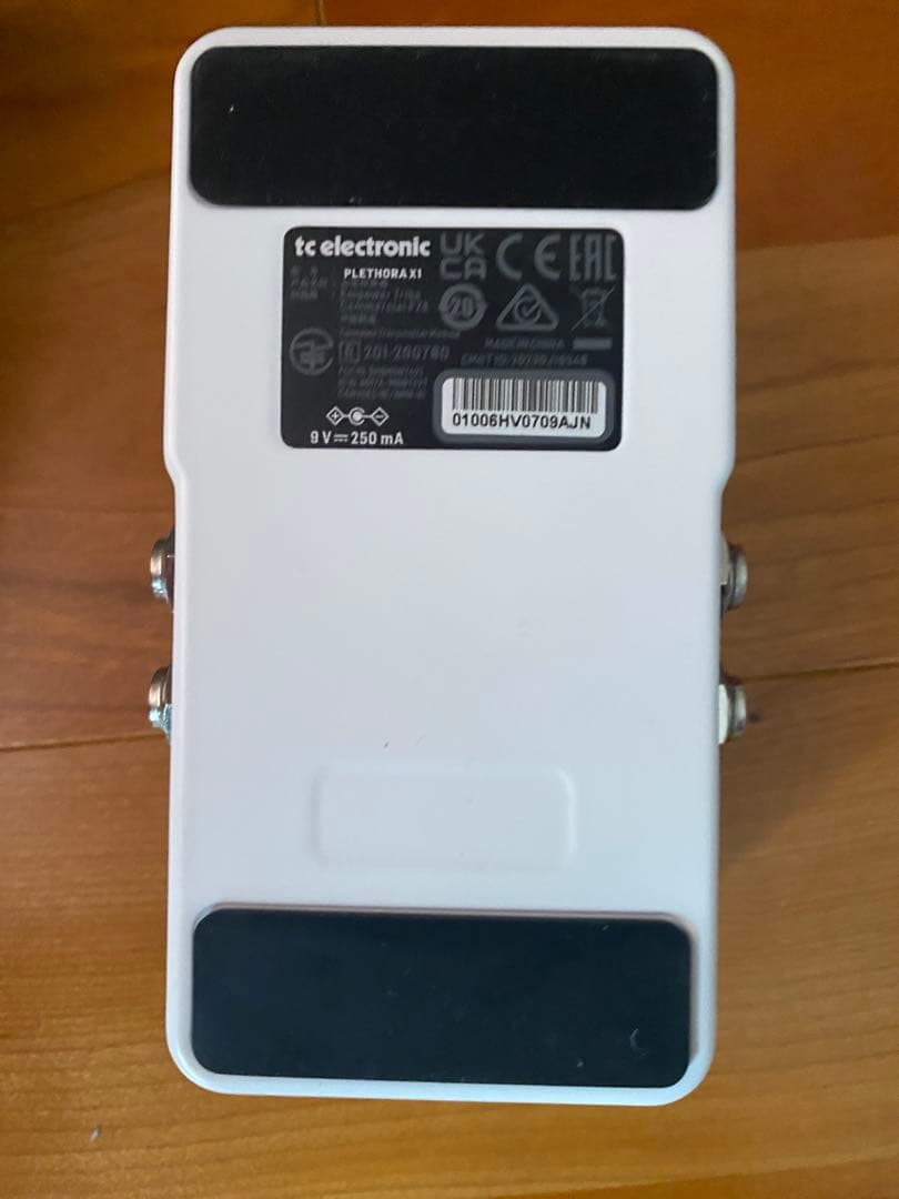 ギター TC Electronic Plethora X1