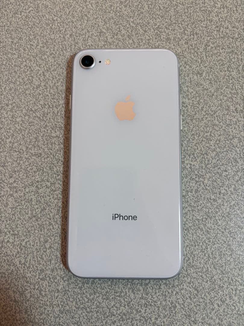 iPhone8 シルバー 64GB 100% iPhone 8 64GB シルバー｜テルワールド（中古美品ビジネスフォン販売店）