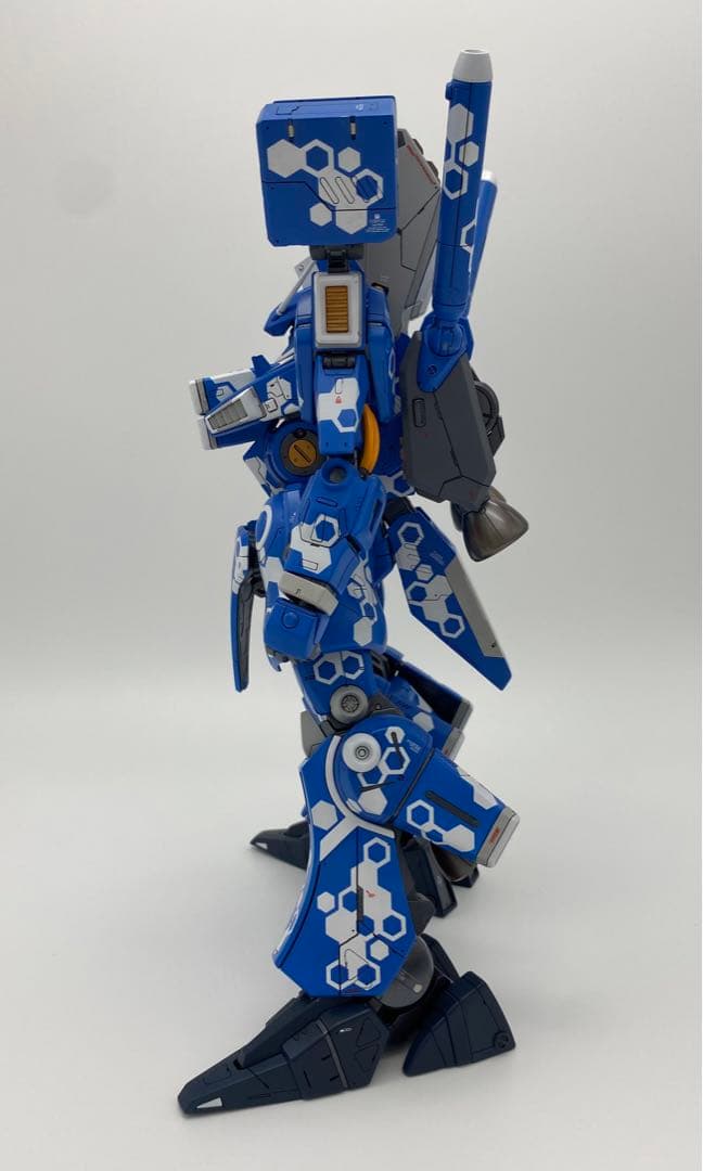 MG ORX-013 ガンダムMk-V 1/100スケール　全塗装　完成品