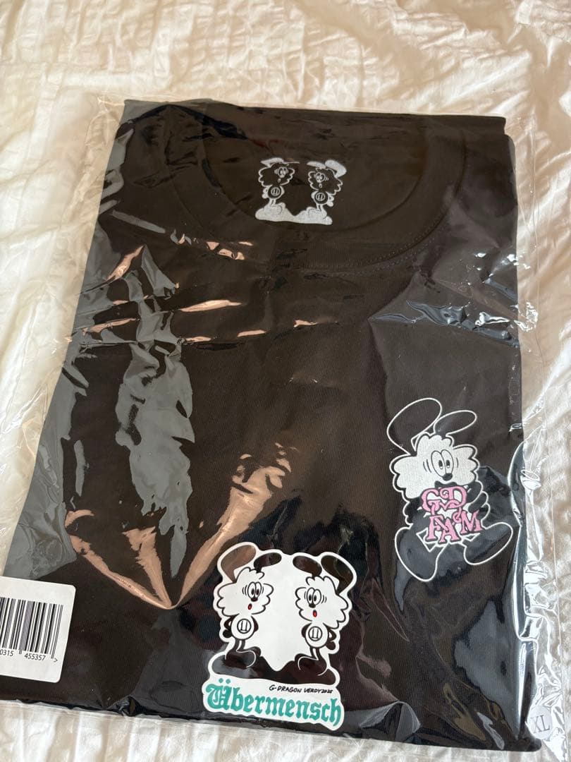 VERDY x G-DRAGON Übermensch T-Shirt 黒 XL - メルカリ