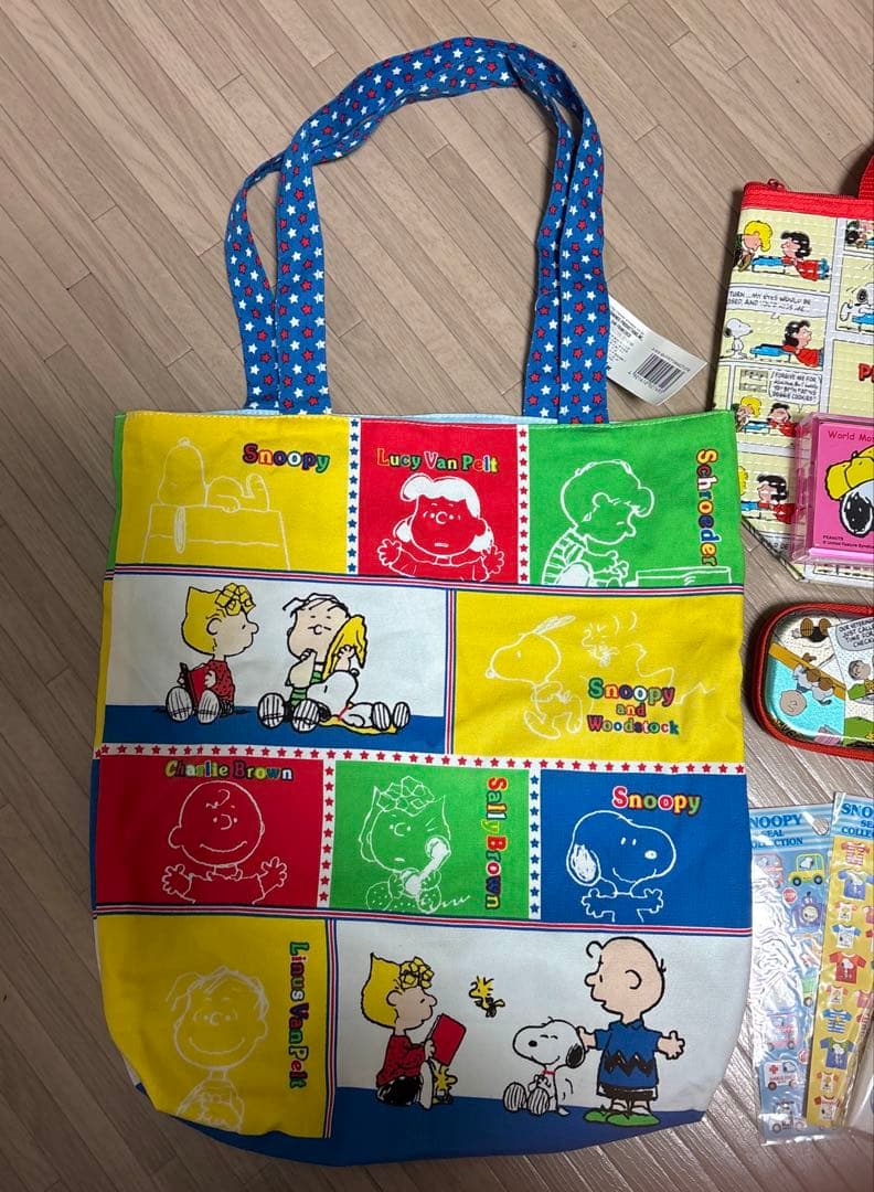 PEANUTS スヌーピーグッズ
