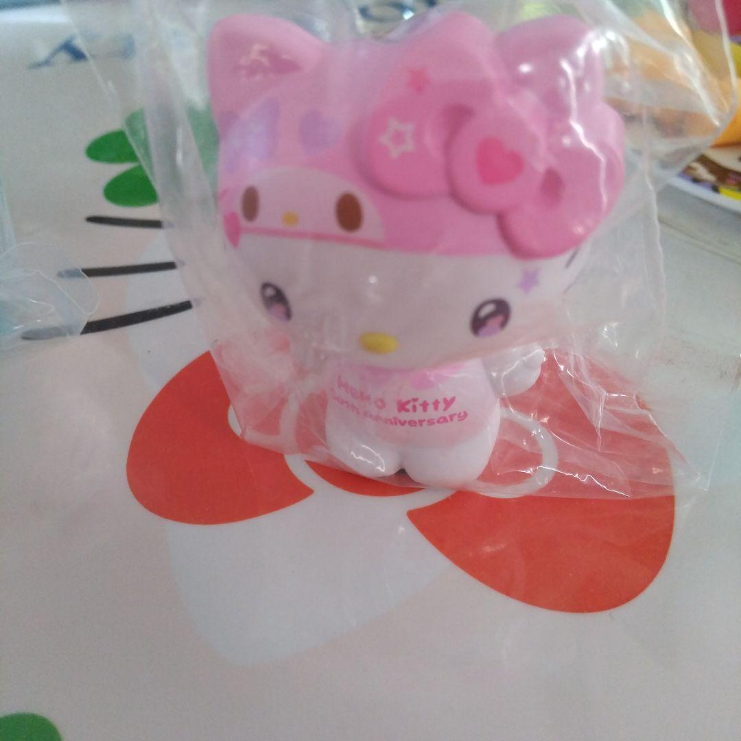 希少レアHELLO KITTY50th限定フィギュア3点