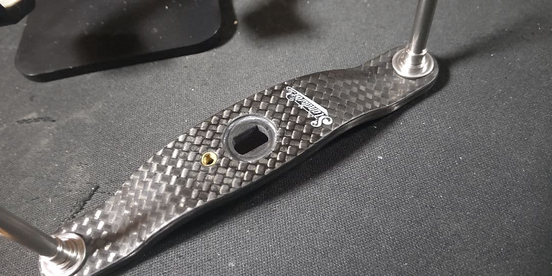 スタジオコンポジット カーボンハンドル軸間92mm - メルカリ