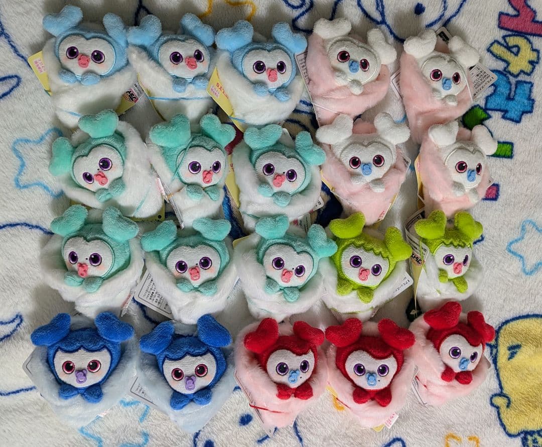TWICE LOVELYS GIGO おくるみマスコット 他 まとめ売り - メルカリ